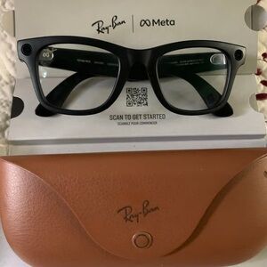 Ray-Ban Black Smart Glasses